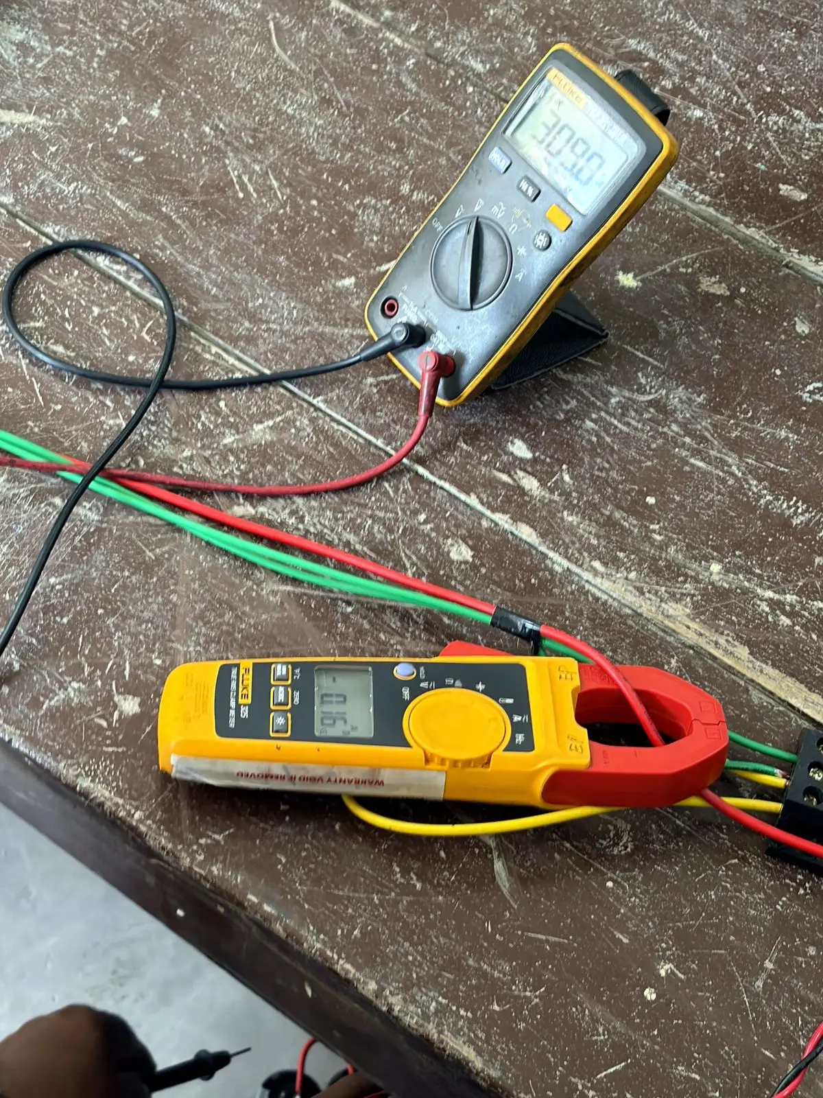 True-RMS and clamp meter measurements