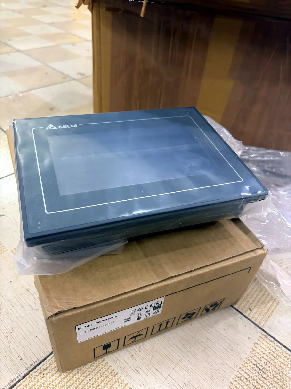 Delta HMI unit
